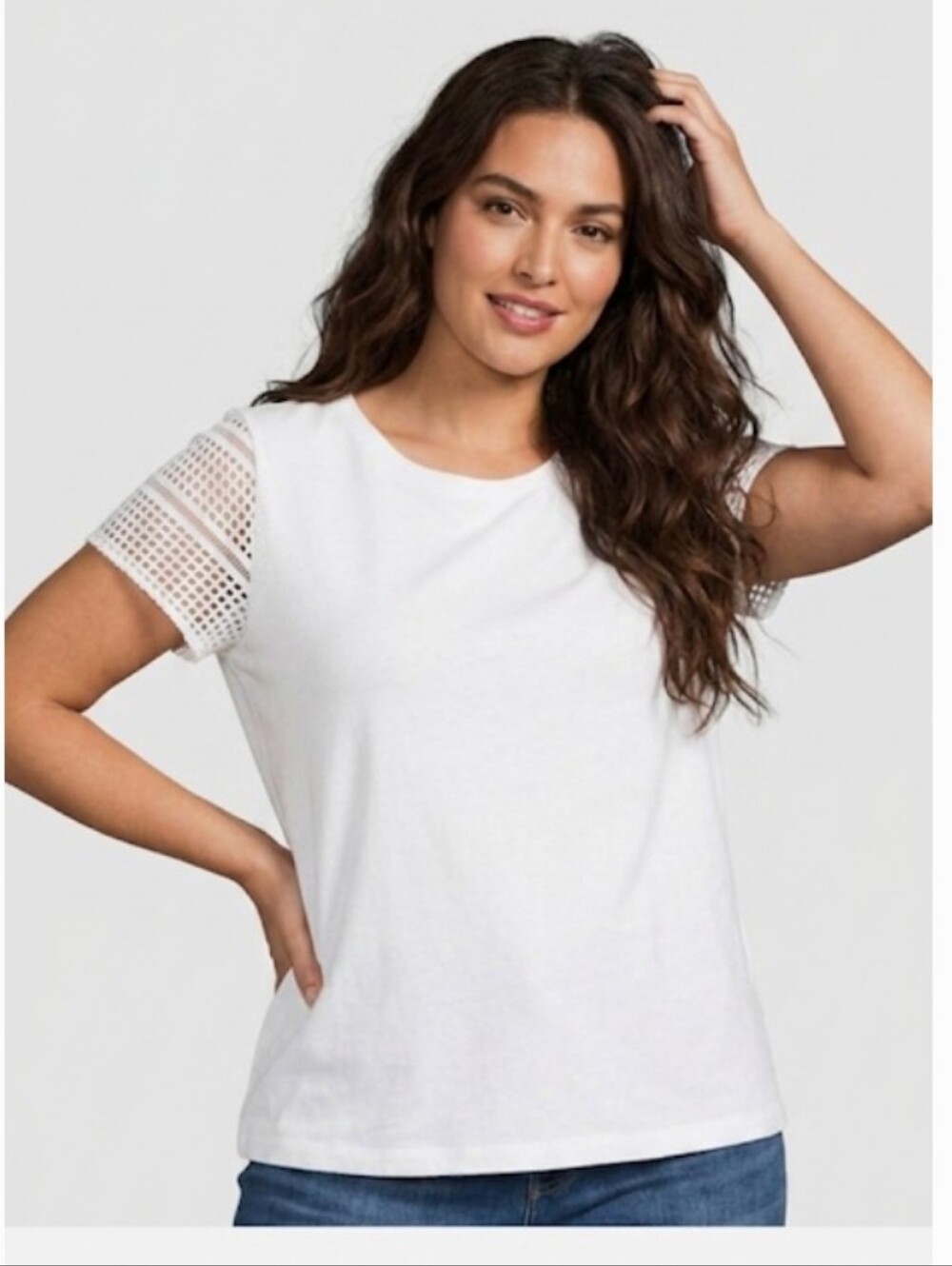 "Lands' End White Top - Size M (10-12) - Eyelet Sleeves✨ Features: